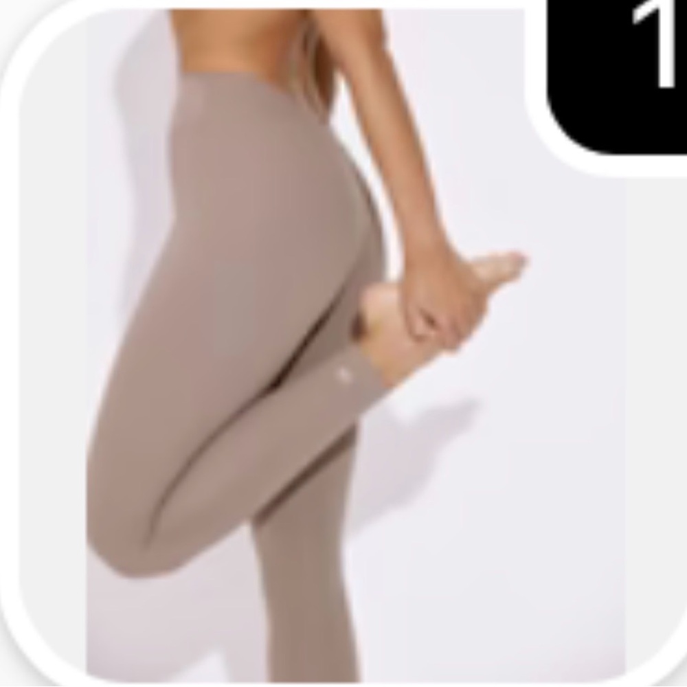 CSB Form V Waist Leggings | Latte